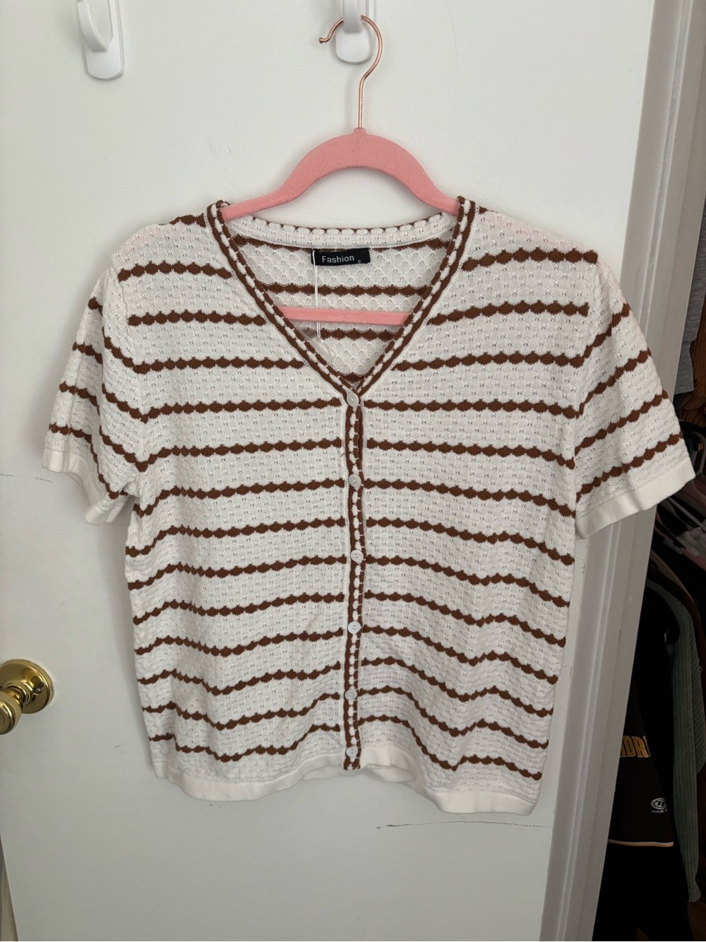 Women’s knit button up top